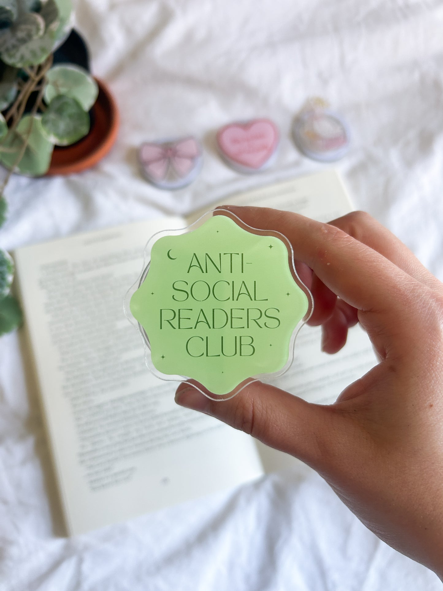 Anti-Social E-reader Grip